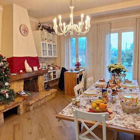 B&B Le Rose Di Paola Санта-Мария-а-Монте Экстерьер фото