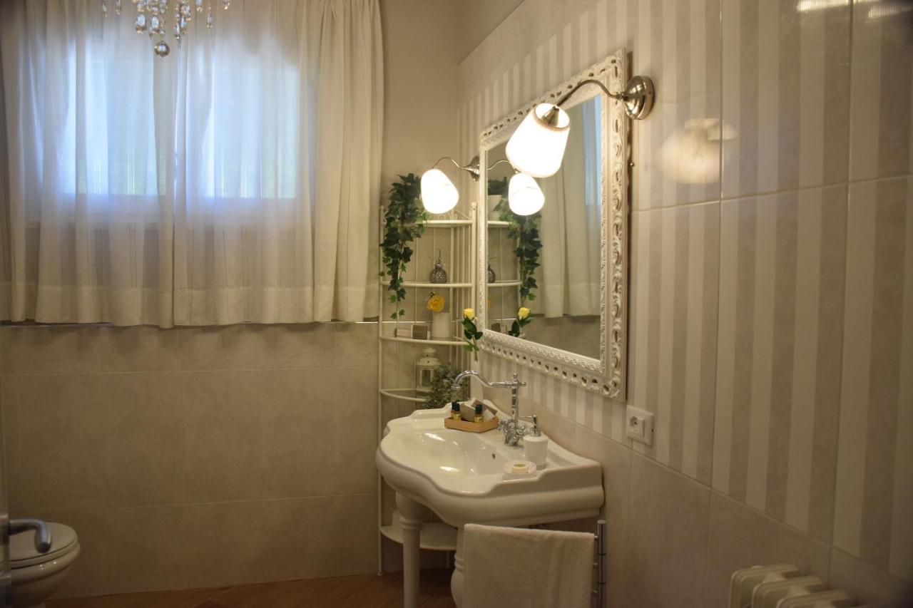 B&B Le Rose Di Paola Санта-Мария-а-Монте Экстерьер фото