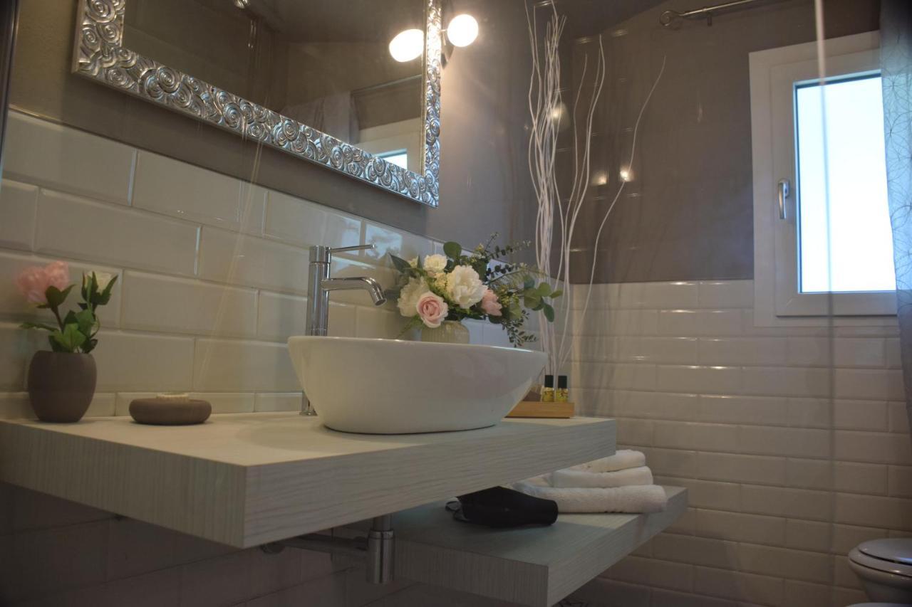 B&B Le Rose Di Paola Санта-Мария-а-Монте Экстерьер фото
